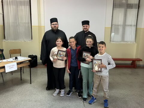 IMG-bcf857ac327bf44342fb42bb6160831c-V_resize