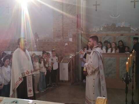 IMG-edfe125a68f371ca20b0f705970ac8fa-V_resize