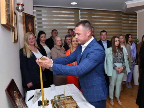 ZOL_6996_resize_resize