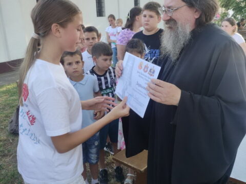 20250628_004430_resize