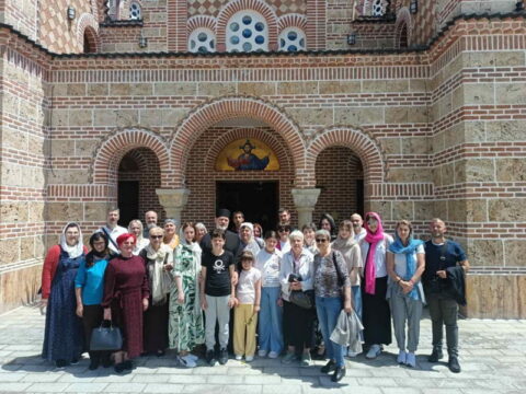 5c5a79ec-e555-4bca-a37f-6c53170fda70_resize