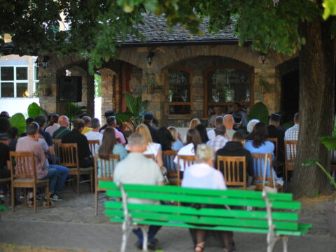 FOTOSIGOR-FACEBOOK+381641182714