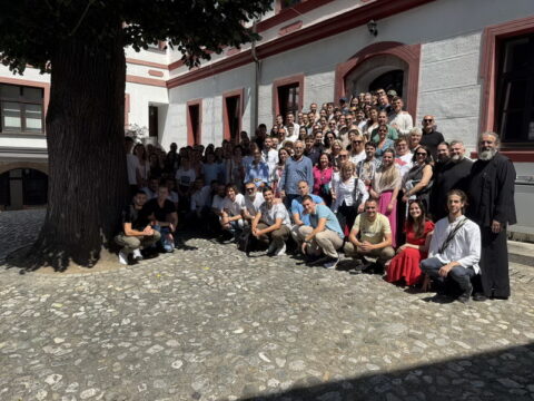 IMG-1b0b86c7c4ac4269d584a276473e4843-V_resize