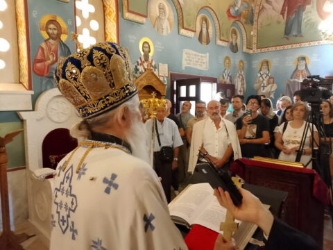 IMG-a6bbc28cca3010cee348af24d7732f95-V_resize