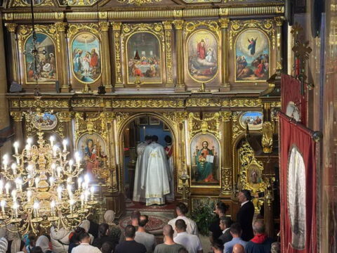 IMG-c7667853957bdf5f876105c506839d3e-V_resize