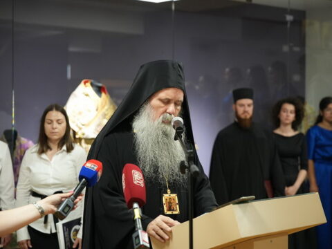 img-1465714_resize