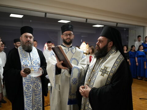 img-7058034_resize