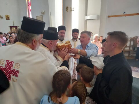 1754260742415_resize