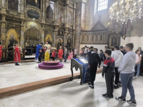 1757876929808_resize