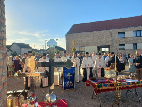 20250921_170618_resize