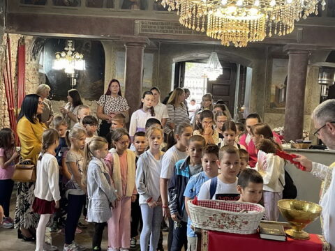 IMG-46a825f689ffeeb4c54f57651cc9bbd3-V_resize