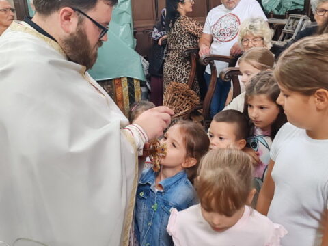 IMG-67fbe7a0a7d05ed7f3b24031e1ccd927-V_resize