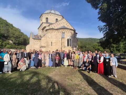 IMG-6a089252f54d997dd81eb3f9ddf652e2-V_resize