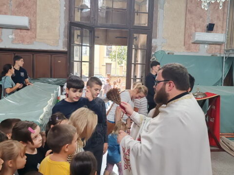 IMG-74180ddd7a7a9fc58dc091bdde02de7b-V_resize