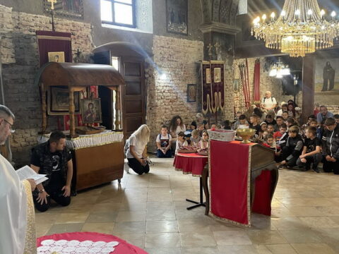 IMG-ab2bada6f859b56274520337a3d1dd58-V_resize