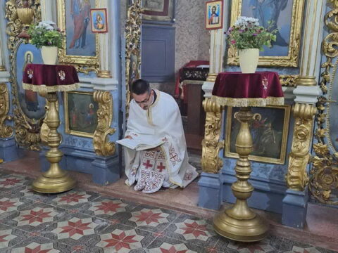 IMG-ccca96d851adc29fa7df88dc6ba883a1-V_resize