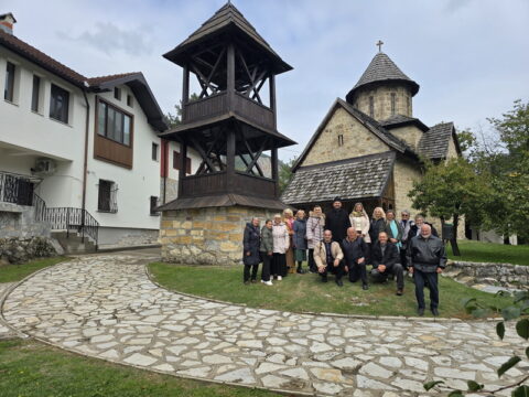 20251004_140155_resize