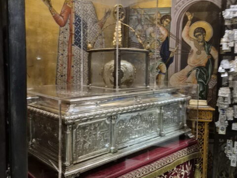 IMG-6877b143d92c65f9032d20f1ddd5da95-V_resize