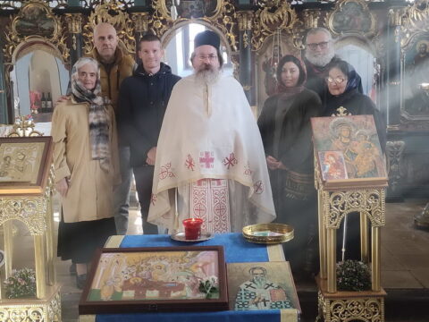 20251105_190424_resize