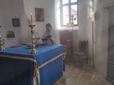 20251105_190829_resize