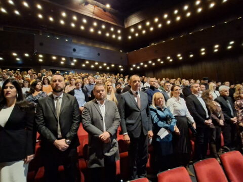 20251115_190313_resize