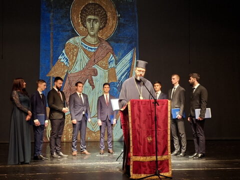 20251115_191013_resize