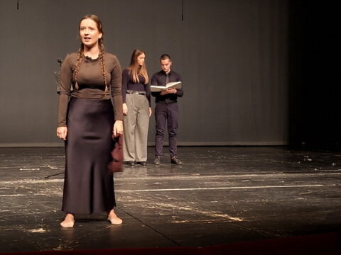 20251115_195918_resize