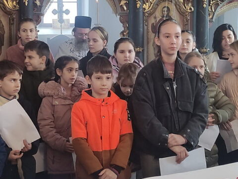 20251123_192326_resize