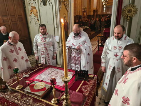 332e1ec6-811f-40c3-900a-22d80a1135de_resize