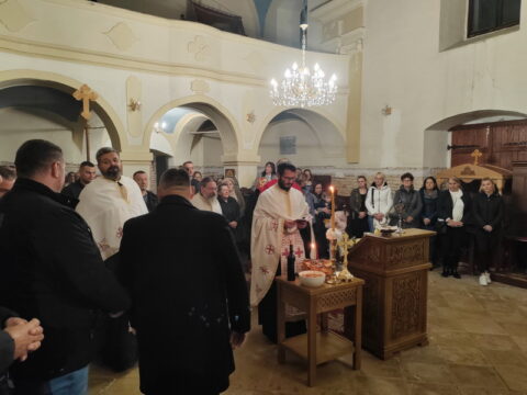 IMG-0f9ab8b61434ad436b747cdea78aa7f8-V_resize