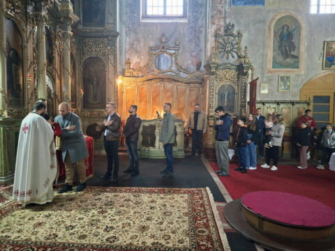 IMG-4c59552d158cf67f06776cd7749f7074-V_resize