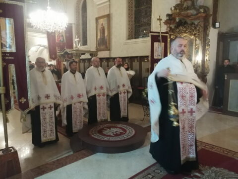 IMG-5bf254649085b9b951383a27e062d8a6-V_resize