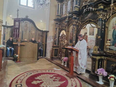 IMG-bbf104dc9faac5684314f1d80a2cbca6-V_resize