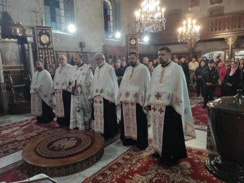 c6c6fb08-6e70-46df-af37-153d810138b3_resize