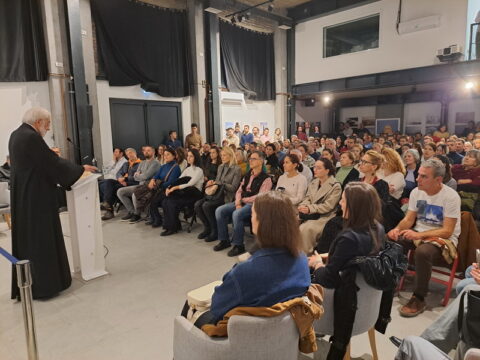 20251207_190830_resize