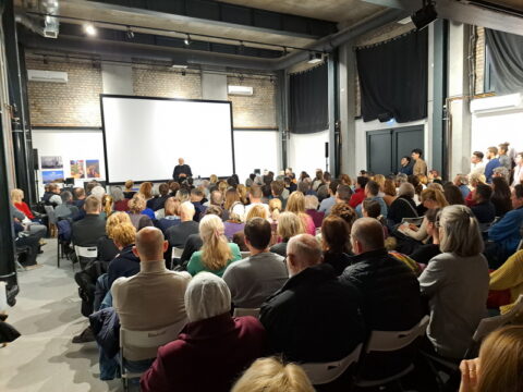 20251207_190905_resize