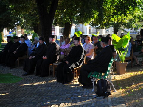 FOTOSIGOR-FACEBOOK+381641182714