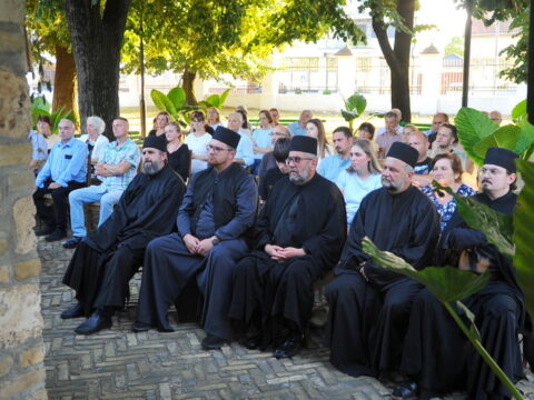 FOTOSIGOR-FACEBOOK+381641182714