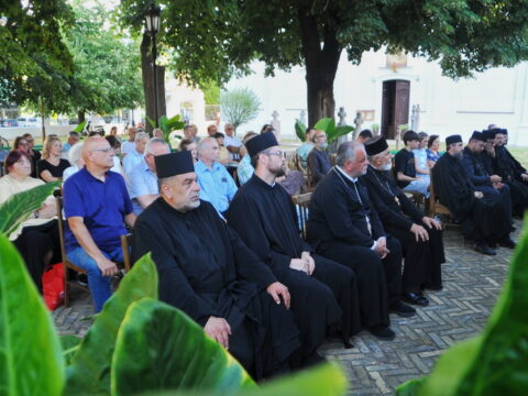 FOTOSIGOR-FACEBOOK+381641182714