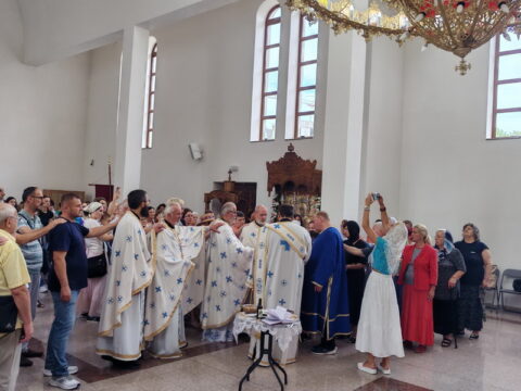 IMG-98c3245d2246a58898474b0ad9d07b4f-V_resize