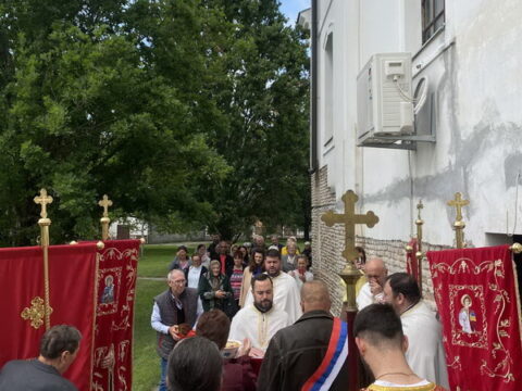 IMG-a163a499cd0f1e72ef91b3f6cb11ea8e-V_resize