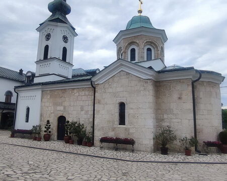 IMG-da51e6d419b02101018a6ccf279c2225-V_resize