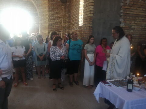 IMG-ecb5f9a68f8abed6323d7c33369a436b-V_resize