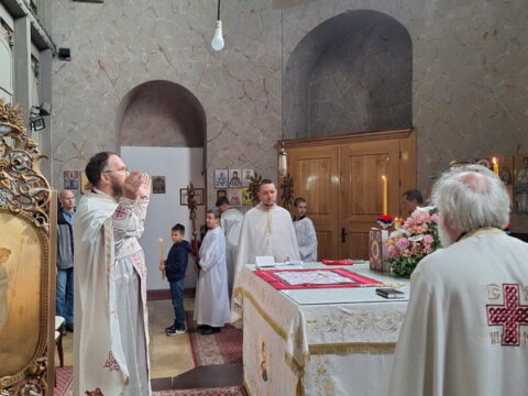 IMG-f0c703c7ae8914739ba022eb4d9c2313-V_resize