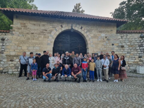 IMG-f470fda5dbe0e1f8b533768c15dd80aa-V_resize