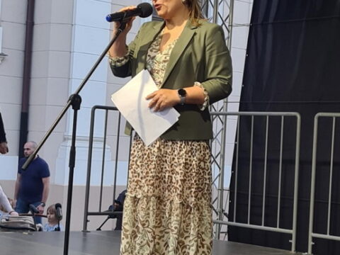 d252a424-92e0-40a2-b4ca-e69b8ac4458b_resize