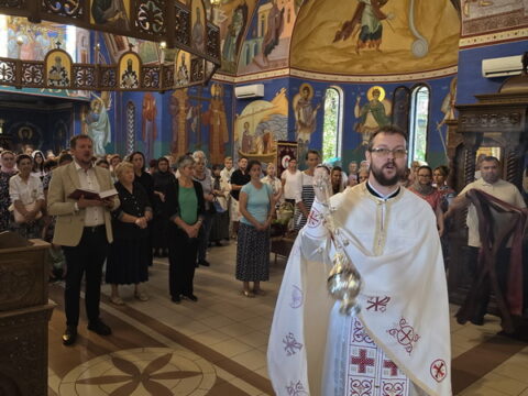 20250819_092605_resize