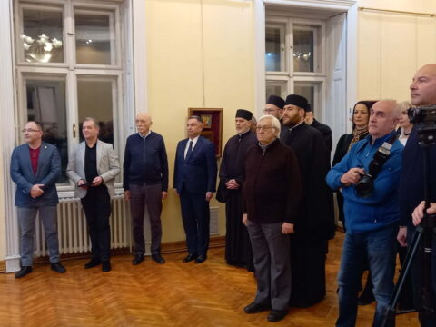 2e76167c-2455-437f-82b2-d3f948c1ba7e_resize