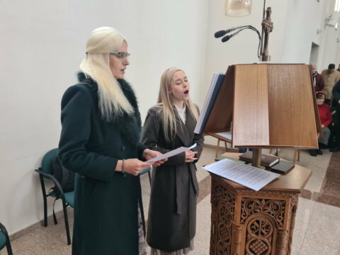 960a8ff8-4ef2-47bc-88d4-ae2f1adb49b6_resize