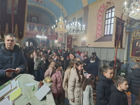 IMG-34607fc22830907a69c50a904183cb4e-V_resize